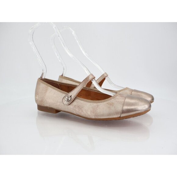 Born Batti Mary Jane Flat Shoes Size 8 Gold Leather Cap Toe Ballet Pointed - Picture 1 of 12